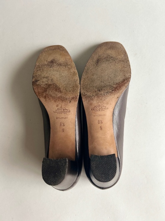 Bally Brown Genuine Leather Classic Pumps size 8.5N - Picture 10 of 15